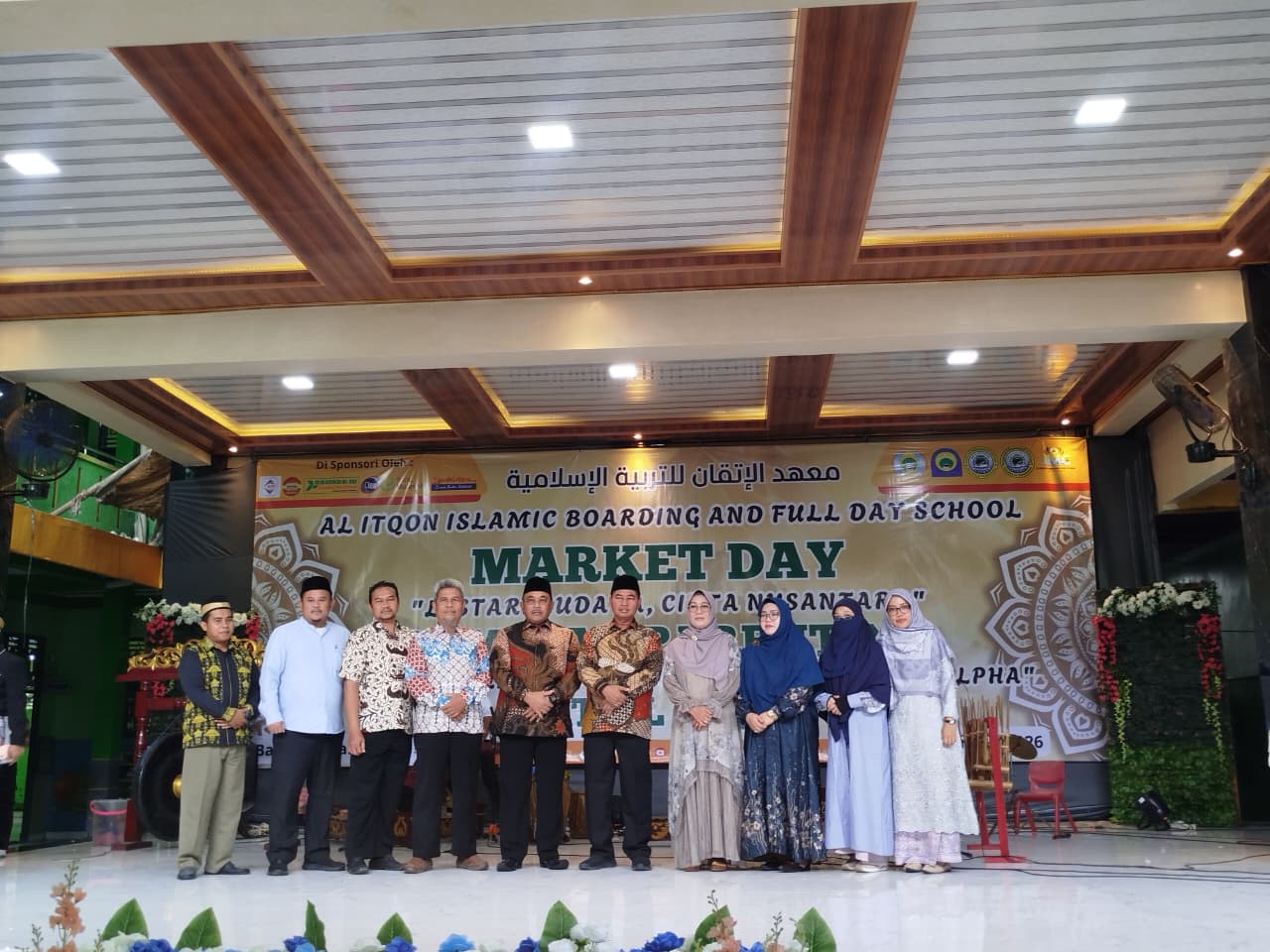Semarak Market Day SIT Al Itqon 2026: Ajang Kreativitas, Prestasi, dan Kepedulian Sosial!